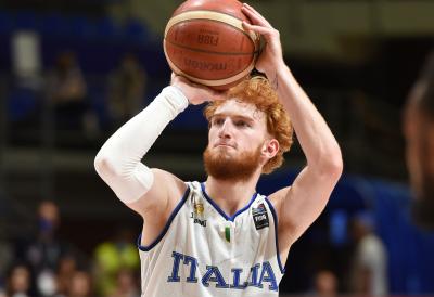 MALERIMA NIKAD KRAJA: Niko Manon polomio nosi