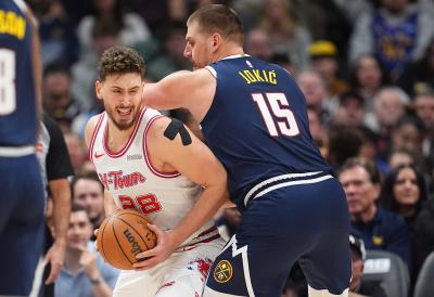 DA SE ZNA KO JE TATA: Jokić tripl-dablom ponovo razbio Šenguna i Hjuston (VIDEO)