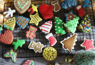 Novogodišnji MEDENJACI - praznici su nezamislivi bez ovog mirisnog klasika, a ovo je NAJLAKŠI recept koji uvek uspeva