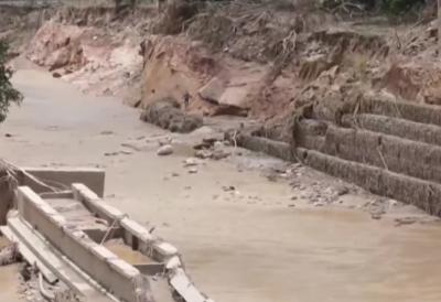 "Pronađeno je još 16 tela" Crne vesti saopštene na državnoj televiziji: Skače broj mrtvih u stravičnim poplavama