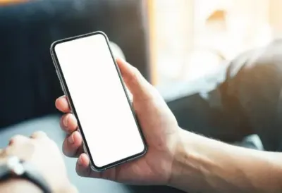 Upozorenje za sve građane Srbije: Ne otvarajte ove SMS poruke, u pitanju je prevara