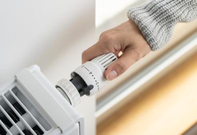 Računi skaču zbog jedne navike: Majstor otkrio trik koji drastično smanjuje troškove grejanja