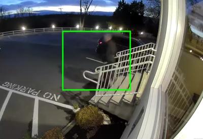 Srbin u centru skandala u Americi: Sa partnerkom izveo filmsku pljačku i pobegao u Beč - kamere sve zabeležile (VIDEO)