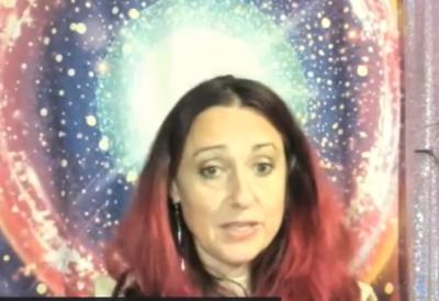 Tvrdi da je VANZEMALJKA i da ima dokaz da oni postoje: "Moja misija je da pomognem ljudima"