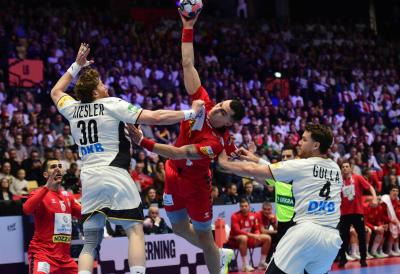 ISTORIJSKA POBEDA SRBIJE! Orlovi srušili OLIMPIJSKOG VICEŠAMPIONA: Najbolja partija u poslednjih 10 godina