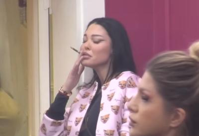 Maja opasno pomrsila konce: Boginja od sujete doživela nervni slom