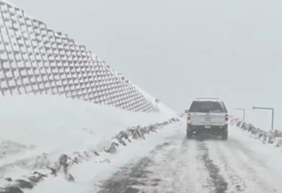 Nevreme u egzotičnom raju: Temperature pale, sneg iznenadio stanovnike (VIDEO)