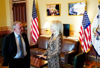 Sastanak SAD i Danske završen za samo 50 minuta: Tramp poručio "NATO mora da izbaci Kinu i Rusiju sa Grenalnda"