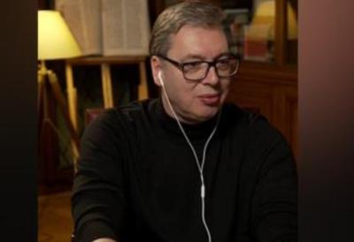 VUČIĆ ODRŽAO PRVI TIKTOK LAJV: Objavio ekskluzivnu vest, pa iznenada pozvao Baku Praseta! Neverovatan broj ljudi pratio "duel" (FOTO/VIDEO)