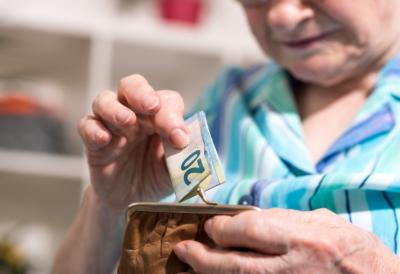 Lepe vesti za penzionere: Evo kada će početi isplata januarskih penzija