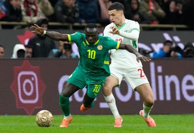 "LAVOVI" POKORILI AFRIKU: Senegal prekinuo meč - pa podigao trofej! Dijaz TRAGIČAR (VIDEO)
