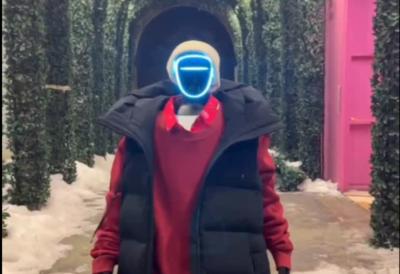 Robot Toša se hitno obratio publici: Poruka glasi ovako