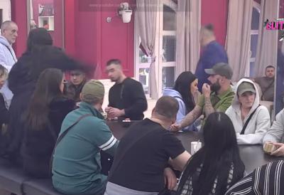 Nečuveno: Bora ispljuvao Anastasiju, a onda je ona njega gađala - kad vidite čime, postaće vam najomraženija u Beloj kući