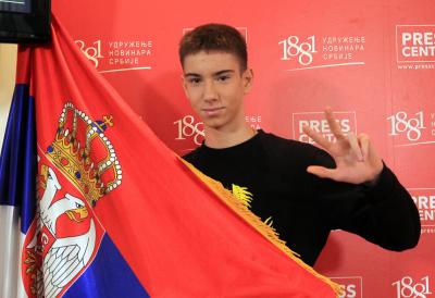 Mladi srpski automobilista Andrija Kostić debitovao u Formuli 3