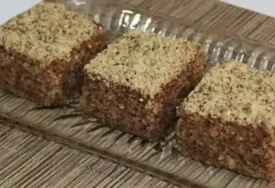 Baklava BEZ KORA sa orasima idealna je za Badnji dan - Topi se u ustima koliko je SOČNA, nije preslatka i začas gotova