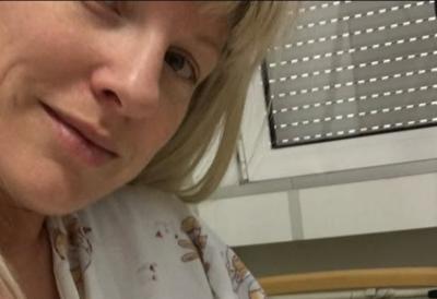 "Doktor me maltretirao tokom porođaja" Potresna ispovest naše pevačice - Bila sam bespomoćna