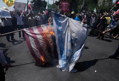 "Odmah napustite Iran!" Amerikanci izdali hitno upozorenje svojim državljanima: U toku su pojačane mere bezbednosti