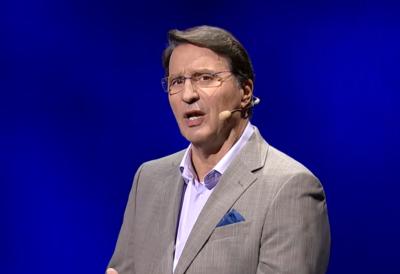 Gledaoci kviza "Potera" besni na Jovana Memedovića: Narod ogročen zbog njegovog poteza - Sram te bilo