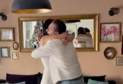 Poznati pevač očekuje četvrto dete - veliko slavlje, otkrili kojeg pola je beba