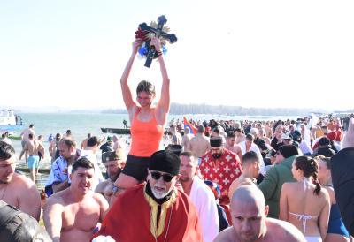 NOSIOCI BOGOJAVLJENSKOG KRSTA – MAŠA PETKOVIĆ, ANDRIJA ČUBRILOVIĆ I MILICA TANOVIĆ