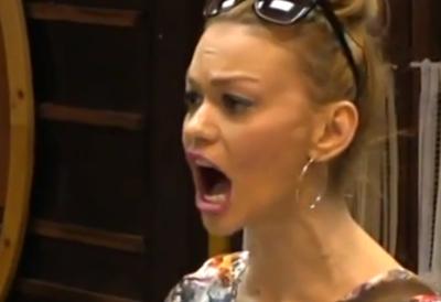 Rijaliti učesnica svu zaradu dala na advokata: Priznala da je trpela golgotu i nasilje - "Plačem po ceo dan"