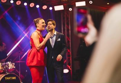 NOĆ ZA PAMĆENJE: Stevan Anđelković, Marijana Zlopaša i Knez oduševili publiku za DAN ZALJUBLJENIH