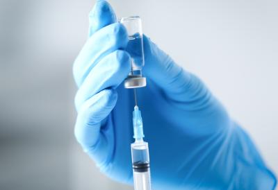 Nova nada za lečenje najtežih bolesti: Srpkinja Jovana prva na svetu prima rusku vakcinu protiv raka