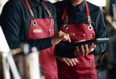 Sezonski poslovi u vrhu potražnje: Evo koliko radnici mogu da zarade nakon jedne sezone na primorju