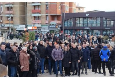 Srpska lista sazvala hitan sastanak: Srbi protiv nametanja kosovskih zakona, traže zaštitu svojih institucija