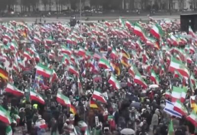 SAD u tajnosti poslao 6.000 Starlink terminala u Iran: Režim pod sve većim pritiskom