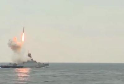 UDARNO: Ruska korveta stigla u Iran! Mediji najavili da Amerika sprema napad, situacija se usijala (VIDEO)