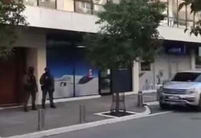 Otkriveno ko je naložio pretres imovine Đukanovića: Policajci satima pretraživali stan Milovog brata, na redu porodična kuća - jedna stvar i dalje misterija (VIDEO)