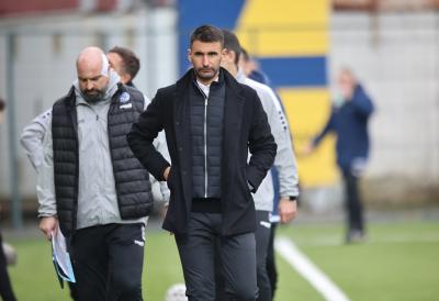 "ODUZELI SU DESET MINUTA IGRE": Trener Radnika opleo po sudijama nakon poraza od Partizana