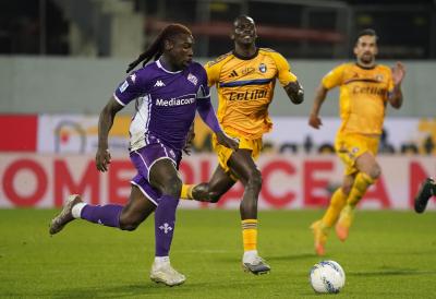 KIN SPASIO FIORENTINU: Viola pobedila Pizu i pobegla iz zone ispadanja