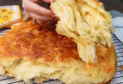 LISNATA SUKANA POGAČA sa Zlatara: Recept koji je zaludeo domaćice - mekša od pamuka, hrskava spolja, nestaje za 5 minuta