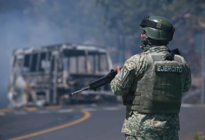 "Sa telohraniteljima pobegao u šumu" Vođa surovog kartela ubijen u brutalnoj razmeni vatre: Poginulo i 25 pripadnika vojske (VIDEO)