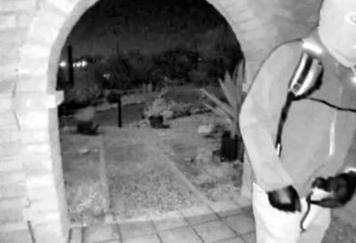 FBI objavio nove snimke: Ovo je osoba osumnjičena za otmicu majke poznate TV voditeljke - prošao i treći rok za otkupninu