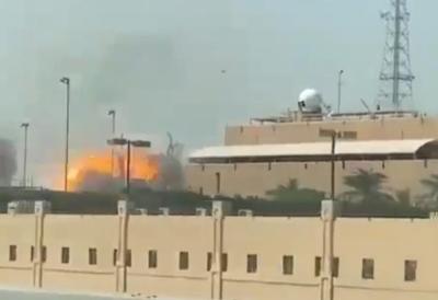 Iranci naneli žestoku štetu američkoj floti: Šokantan snimak udara balističke rakete - Teheran brutalno uzvraća SAD i Izraelu (VIDEO)