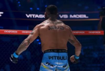 Da li ste videli ovo u prenosu? Srušio Hrvata u ludoj borbi, pa OVO uradio - publika u neverici (VIDEO)