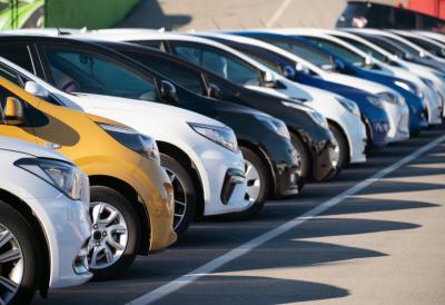 SAT LAŽE, ALI MAJSTOR NE: Ovi polovnjaci u Srbiji su ŠAMPIONI vraćene kilometraže!