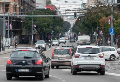 UDAR DRŽAVE NA BAHATE VOZAČE! Ko prikrije tablice rizikuje da ostane bez automobila - Stižu BRUTALNE KAZNE!