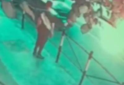 (VIDEO) Uznemirujući video: Devojka (20) za 7000 evra dojavila informacije pred teško ubistvo u centru Beograda - jedan od napadača bio maloletnik, evo kako se sve odvilo kobne noći