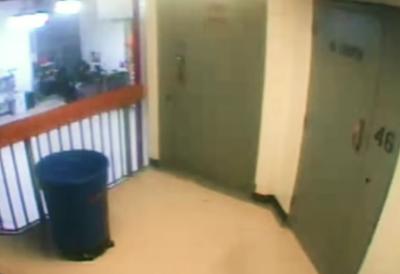 Epstajnova smrt i misterija: Snimak iz zatvora podigao prašinu - zvanični izveštaji kažu jedno, on pokazuje drugo (VIDEO)