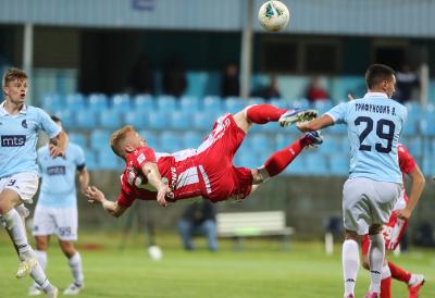 RUS ZGROŽEN SRBIJOM: "Polusrušeni stadion, uslovi su nepodnošljivi"