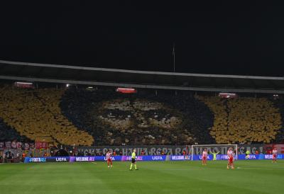 SKANDALOZNA ODLUKA UEFA: Zvezda kažnjena sa 95.500 evra zbog Svetog Simeona - Prenošenje neprikladne poruke?!