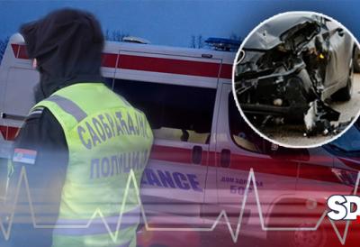 Vozač poginuo na licu mesta: Stravična nesreća kod Kladušnice - nakon udesa automobil se zakucao u drvo