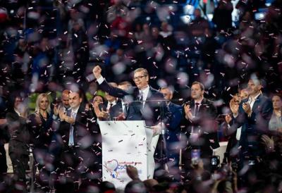 KOLONA OD 2.000 BAJKERA KOJA JE PRATILA PREDSEDNIKA, PREKO 70.000 LJUDI U ARENI I OKO NJE, SNAŽNE PORUKE O SRBIJI! Nezaboravni prizori sa skupa u Areni obeležili dan pun sloge i jedinstva