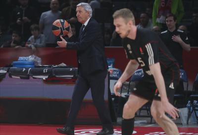 "PONOSAN SAM NA OVU EKIPU": Pešić otkrio šta je presudilo Zvezdi