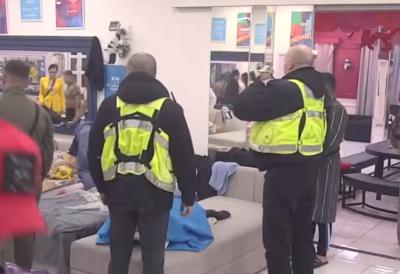 Obezbeđenje HITNO uletelo u Belu kuću, razdvajali učesnike: Nakon haosa slede TUŽBE