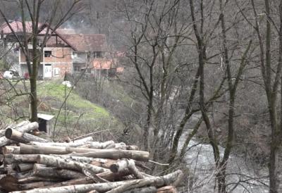 (VIDEO) Užas u Ivanjici: Izvučeno telo žene iz reke Moravica